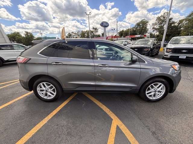 Certified 2022 Ford Edge SEL w/ Convenience Package image 7