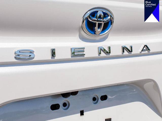 Used 2025 Toyota Sienna Platinum AWD/4WD image 10