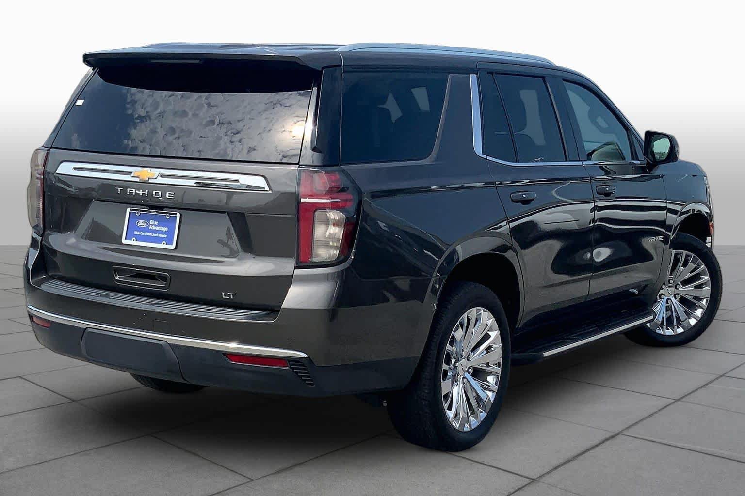 Used 2021 Chevrolet Tahoe LT w/ LT Signature Package RWD image 13