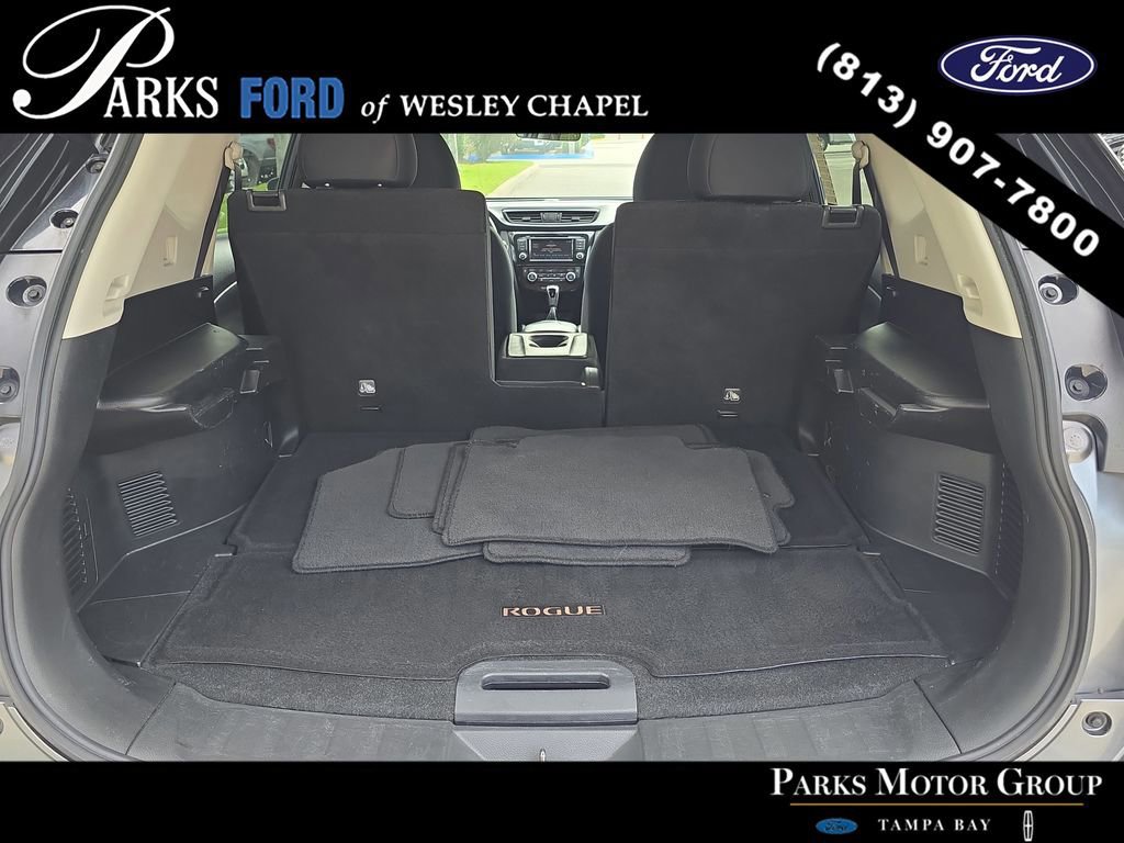 Used 2018 Nissan Rogue SV AWD/4WD image 8