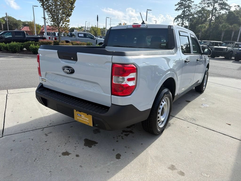 Certified 2025 Ford Maverick XL w/ Equipment Group 102A AWD/4WD image 8