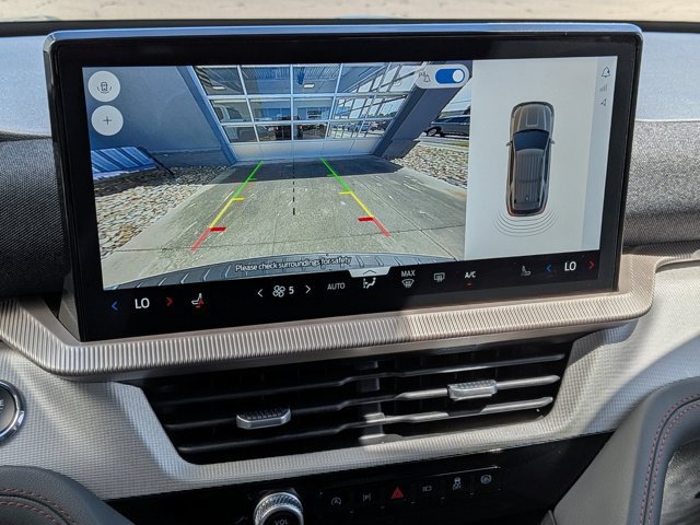 Certified 2025 Ford Explorer Active RWD image 25