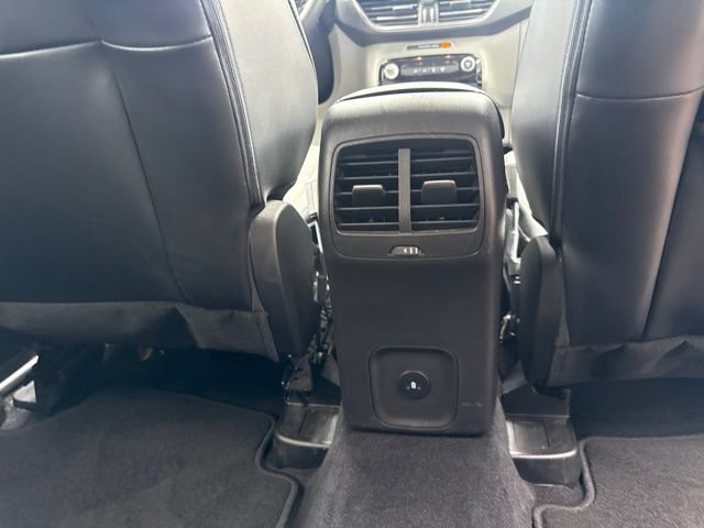 Certified 2023 Ford Escape Platinum AWD/4WD image 38