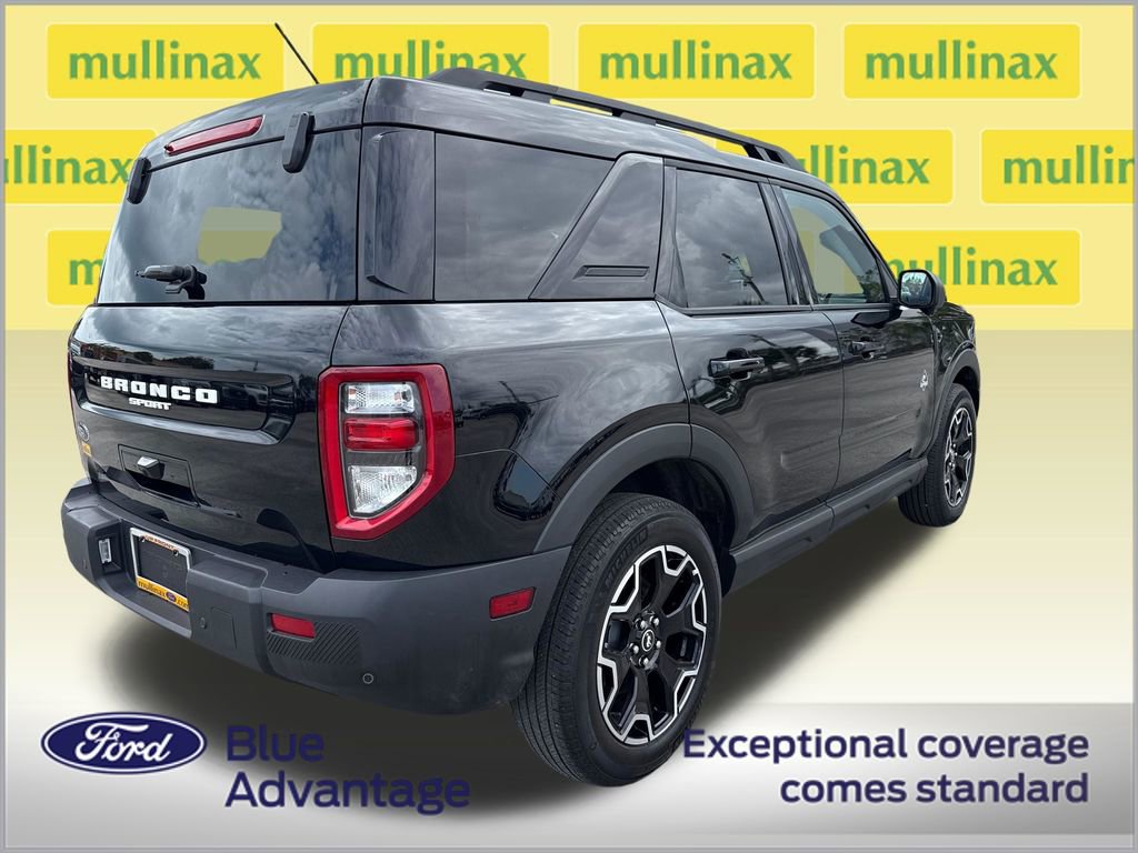 Certified 2025 Ford Bronco Sport Outer Banks w/ Outer Banks Tech Package+ image 4