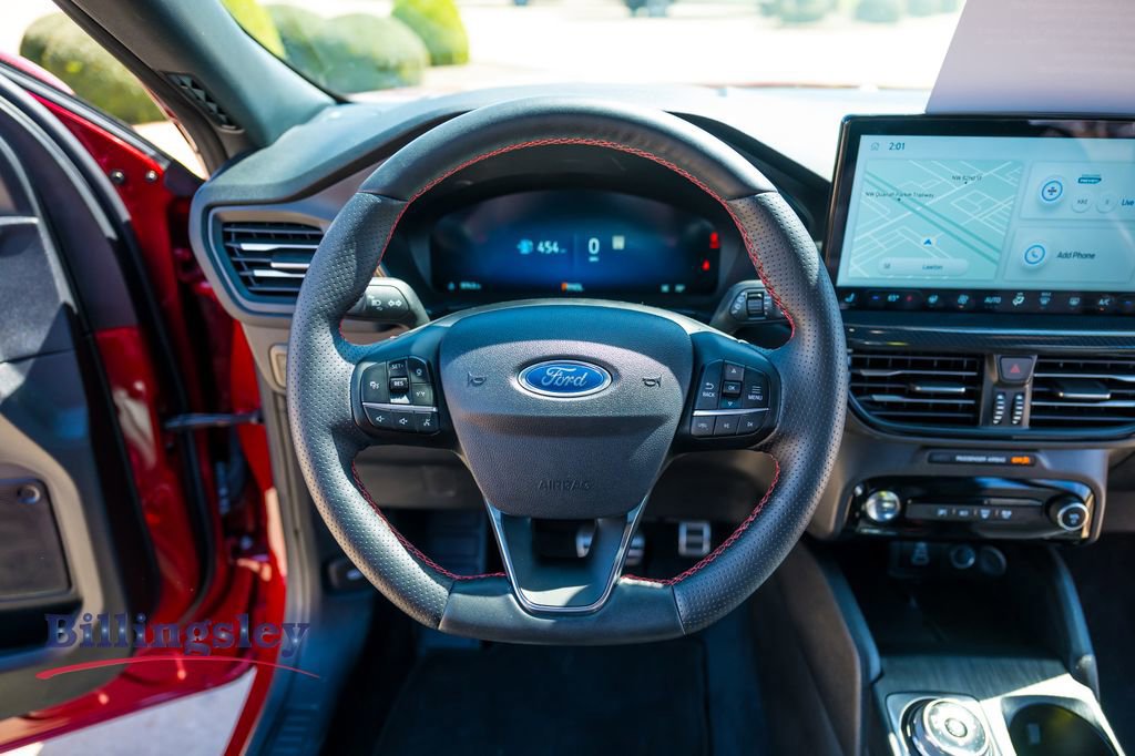 Certified 2024 Ford Escape ST-Line Elite image 12