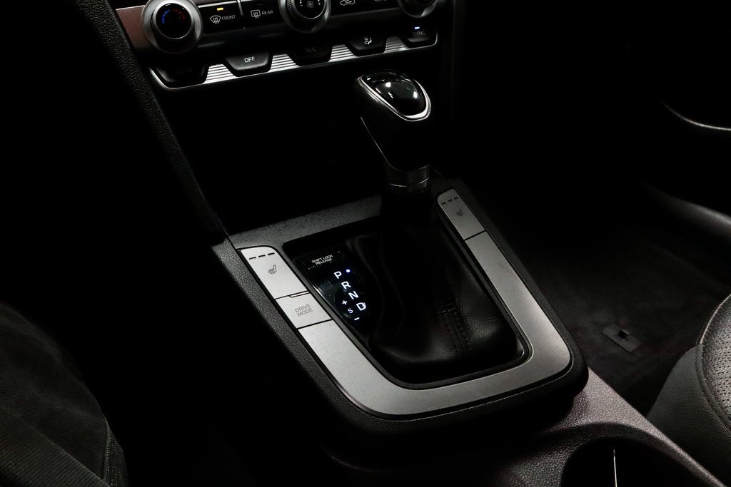 Used 2020 Hyundai Elantra Limited w/ Cargo Package (C1) image 30