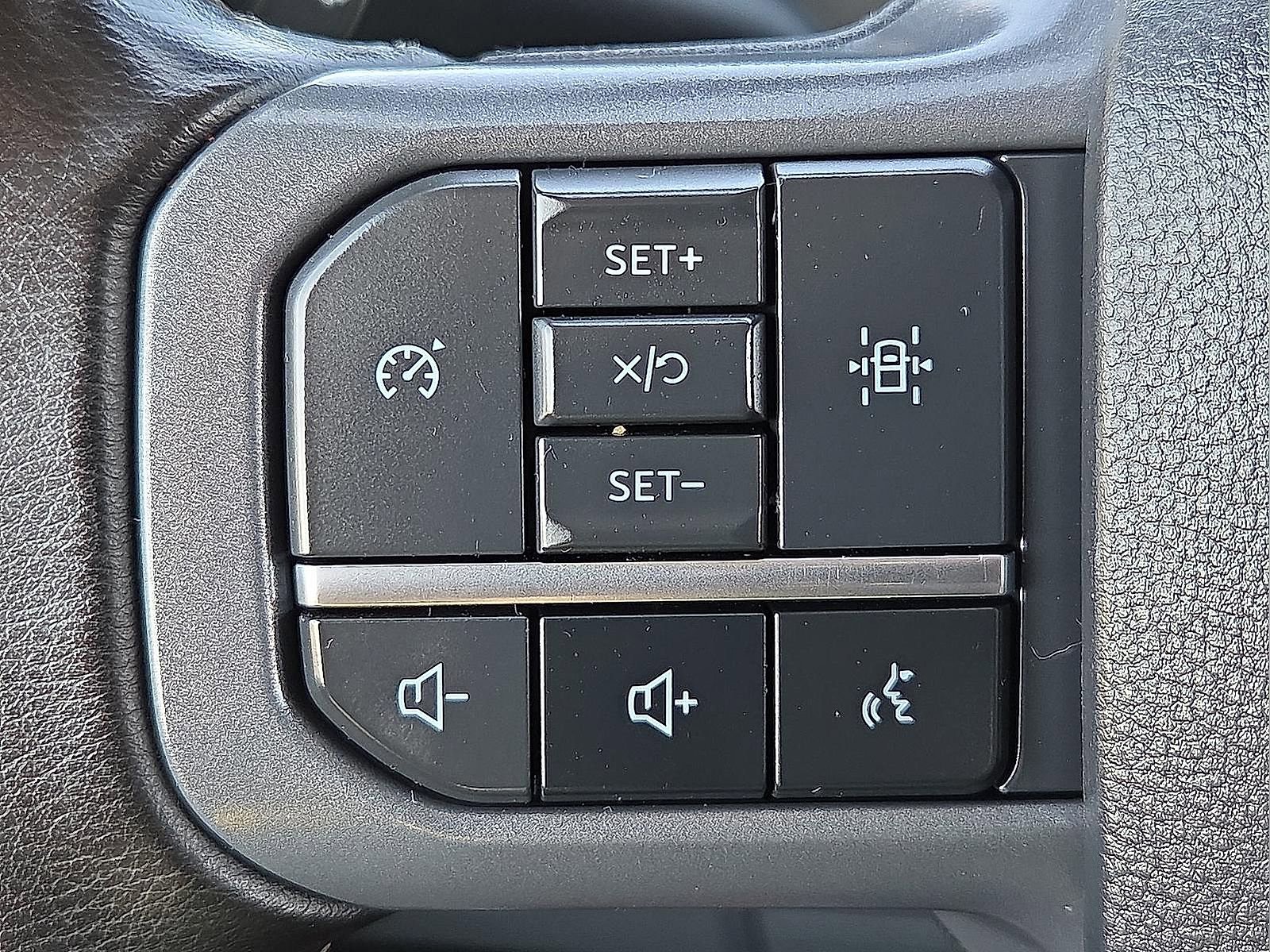 Certified 2023 Ford F150 XLT w/ Equipment Group 302A High image 18