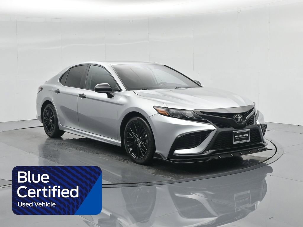 Used 2021 Toyota Camry SE