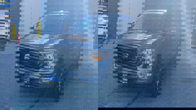 Certified 2022 Ford F150 XLT w/ Equipment Group 302A High image 5