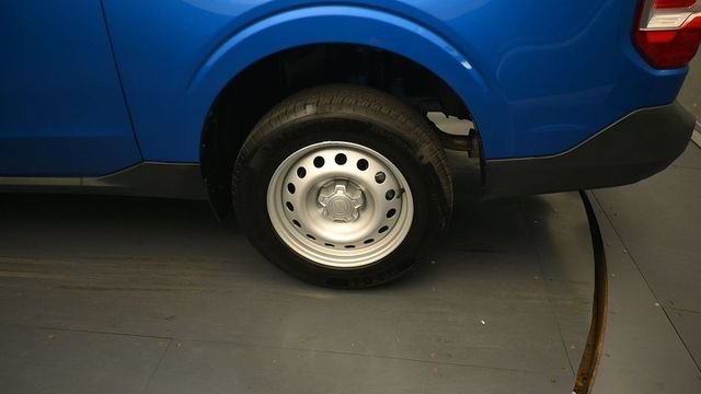Certified 2022 Ford Maverick XL FWD image 9