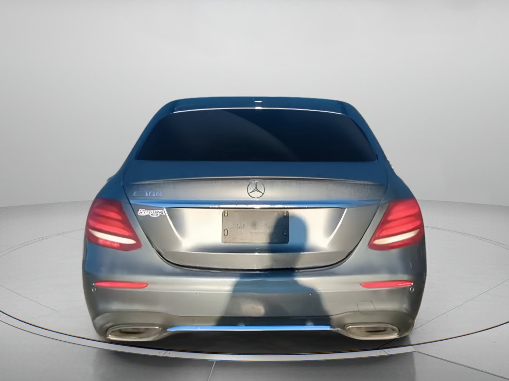 Used 2017 Mercedes-Benz E 300 image 24
