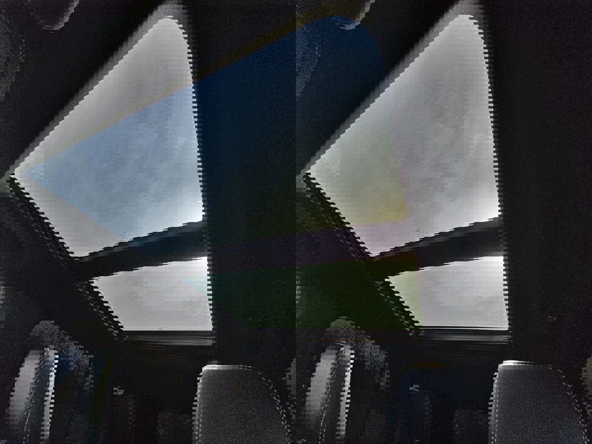 Certified 2022 Ford Explorer ST w/ Equipment Group 401A image 21