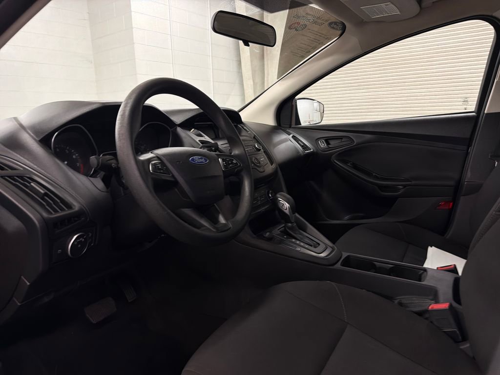 Certified 2018 Ford Focus S FWD image 6