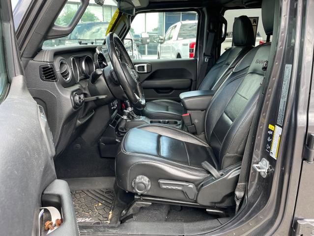 Used 2020 Jeep Wrangler Unlimited Sahara w/ Cold Weather Group AWD/4WD image 9