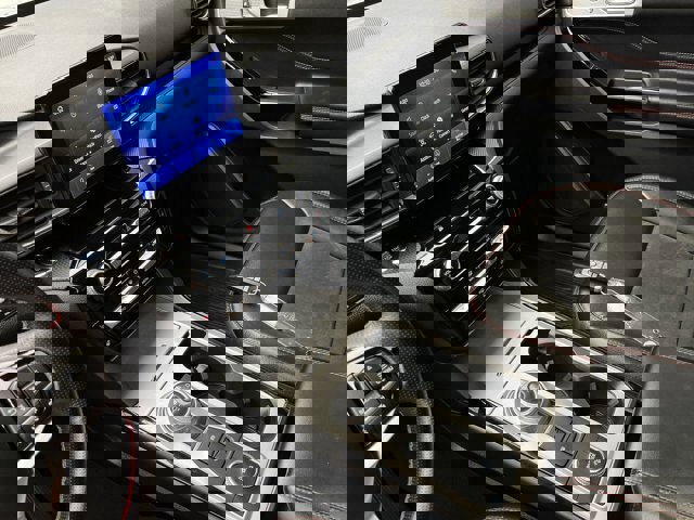 Certified 2022 Ford Explorer ST-Line w/ Class IV Trailer Tow Package image 23