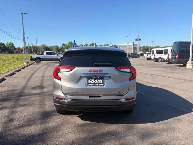 Used 2024 GMC Terrain AT4 w/ Tech Package AWD/4WD image 5