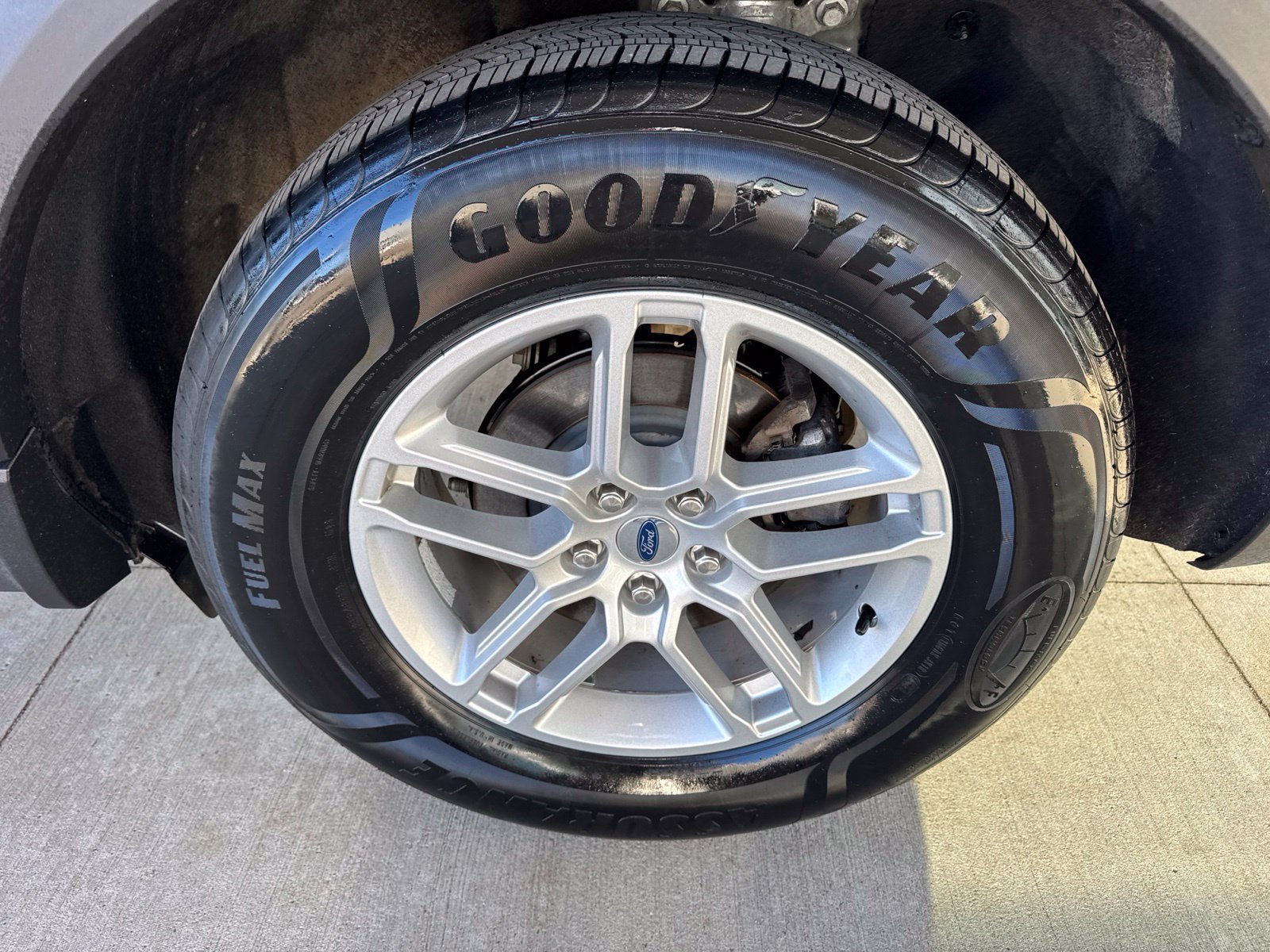 Certified 2025 Ford Explorer Active AWD/4WD image 20