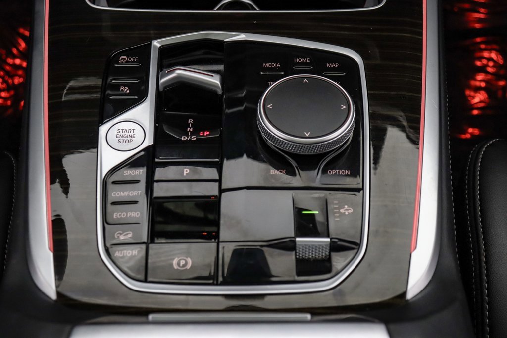 Used 2024 BMW X7 xDrive40i w/ Premium Package image 20