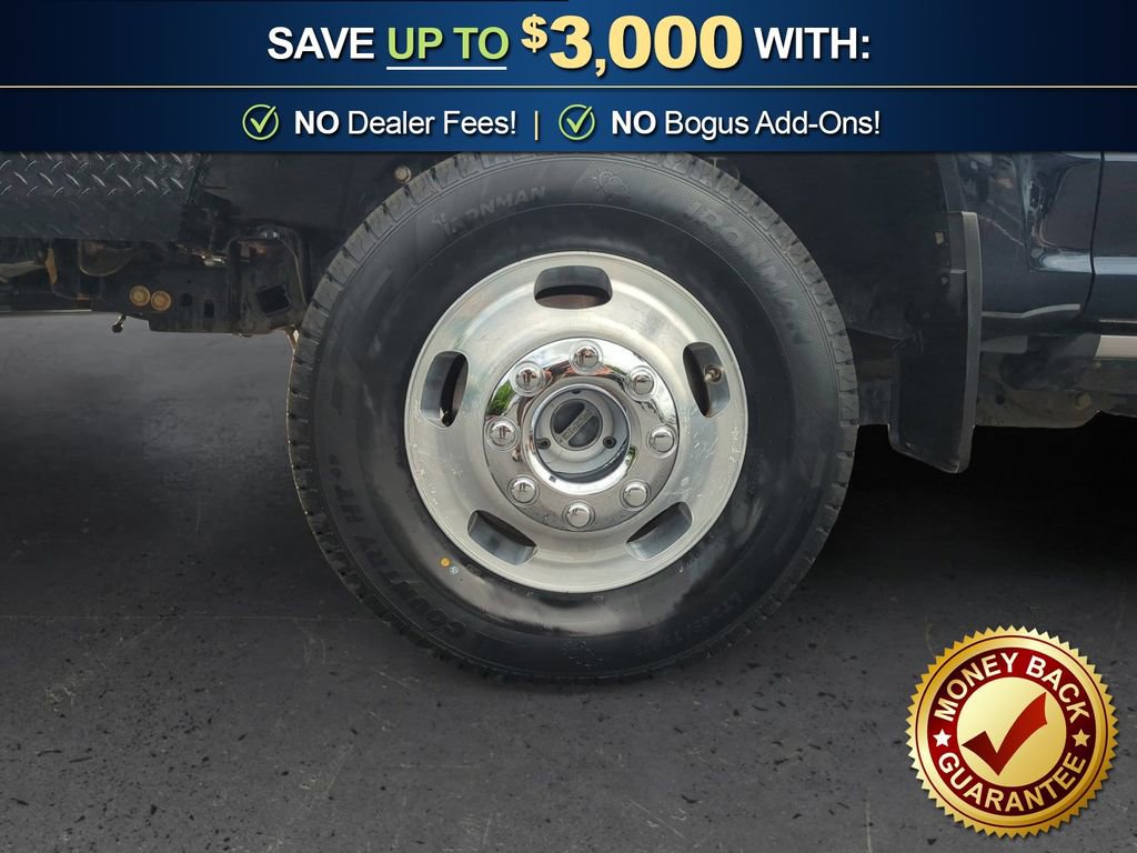 Certified 2022 Ford F350 Platinum AWD/4WD image 13