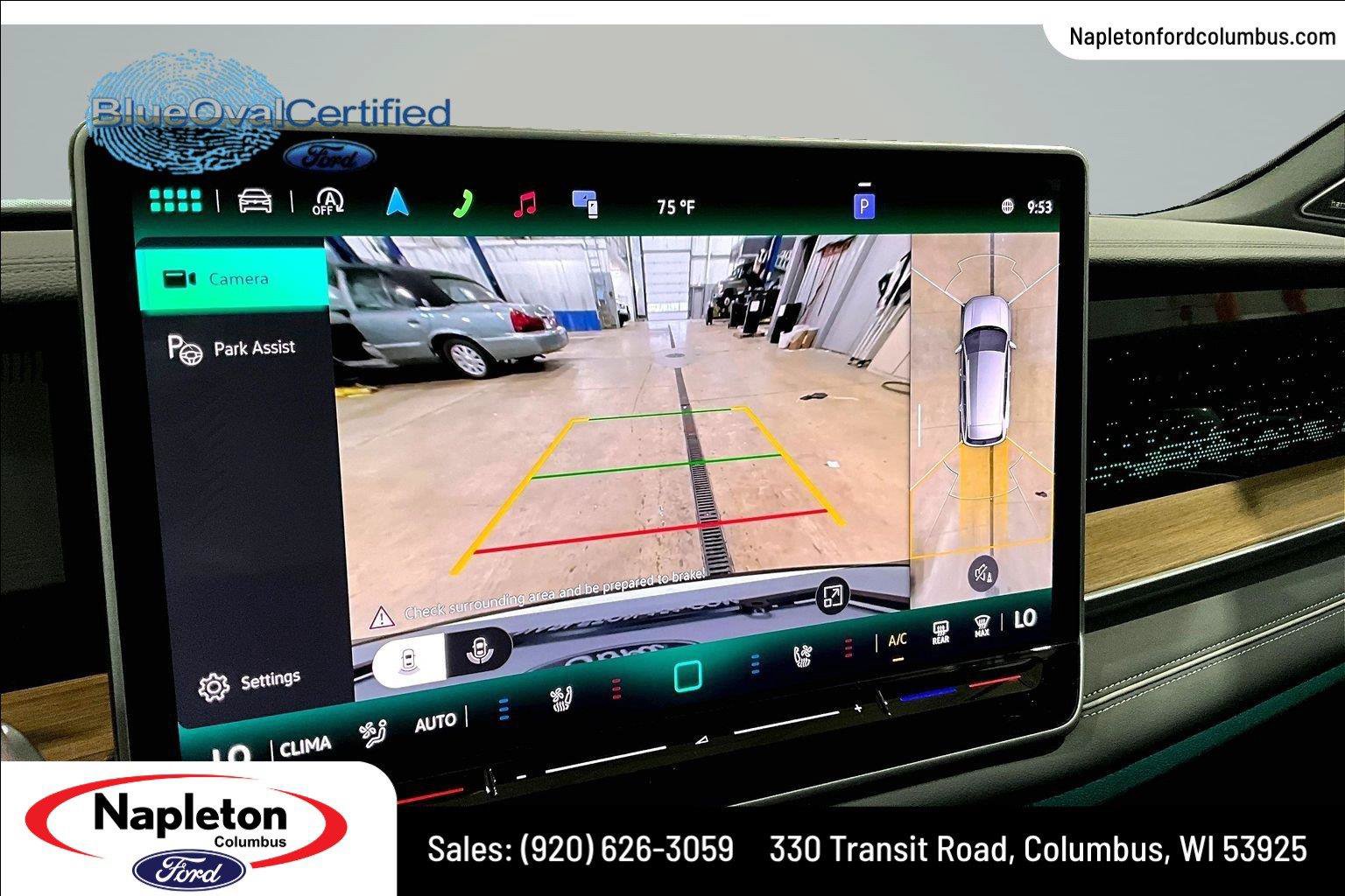 Used 2025 Volkswagen Tiguan SEL R-Line AWD/4WD image 22