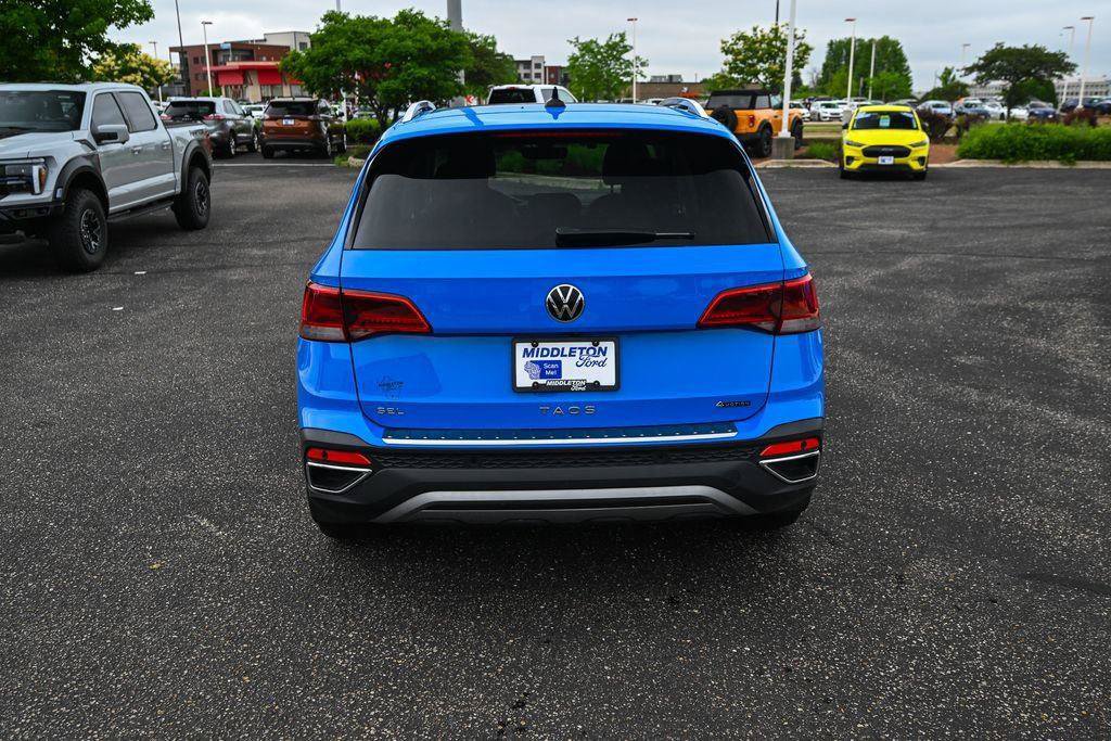 Used 2022 Volkswagen Taos SEL AWD/4WD image 6