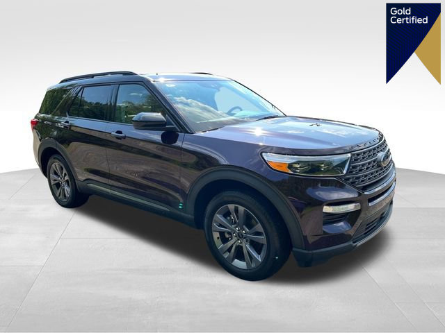 Certified 2023 Ford Explorer XLT w/ Equipment Group 202A image 1