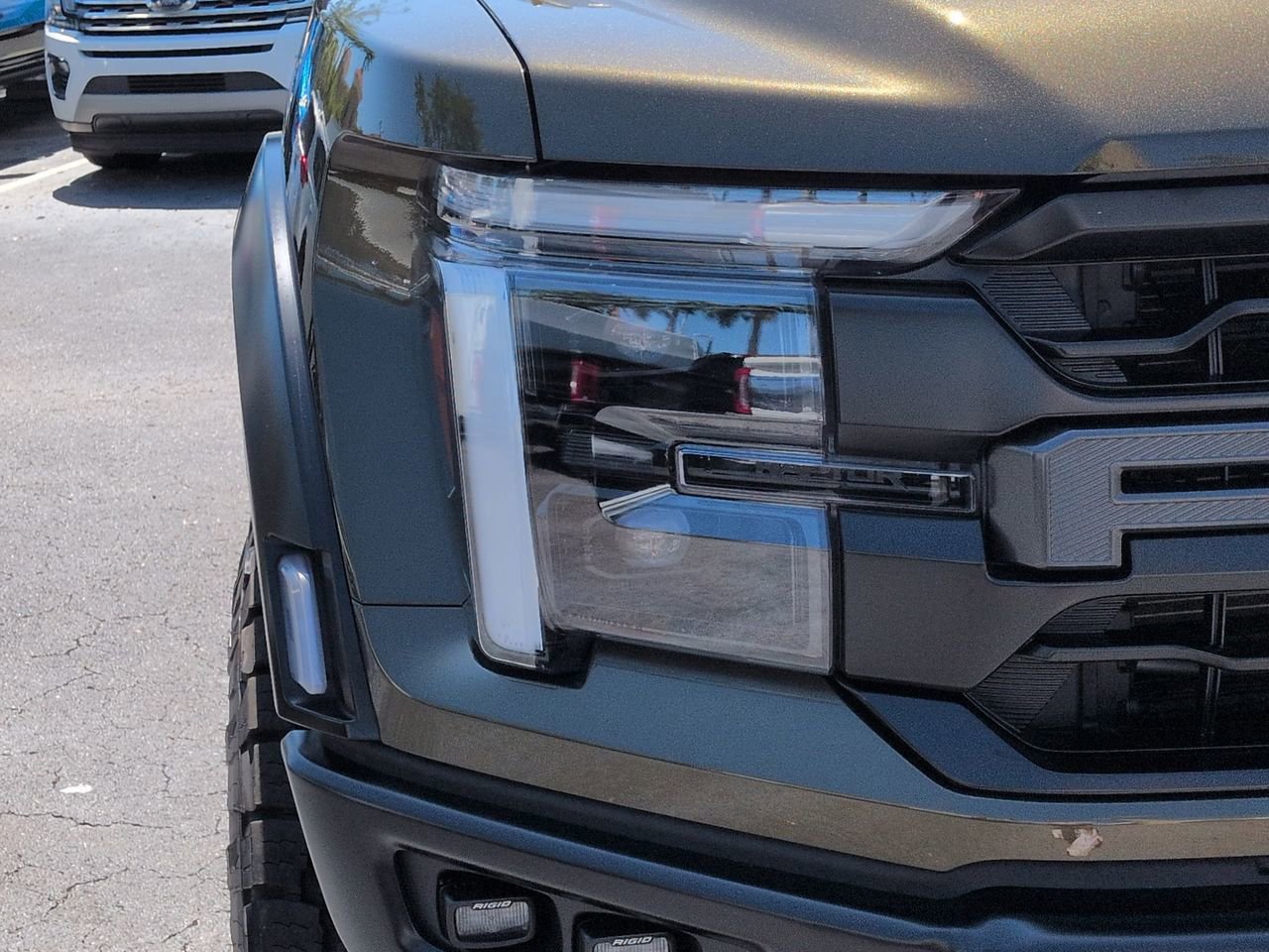Certified 2025 Ford F150 Raptor AWD/4WD image 10