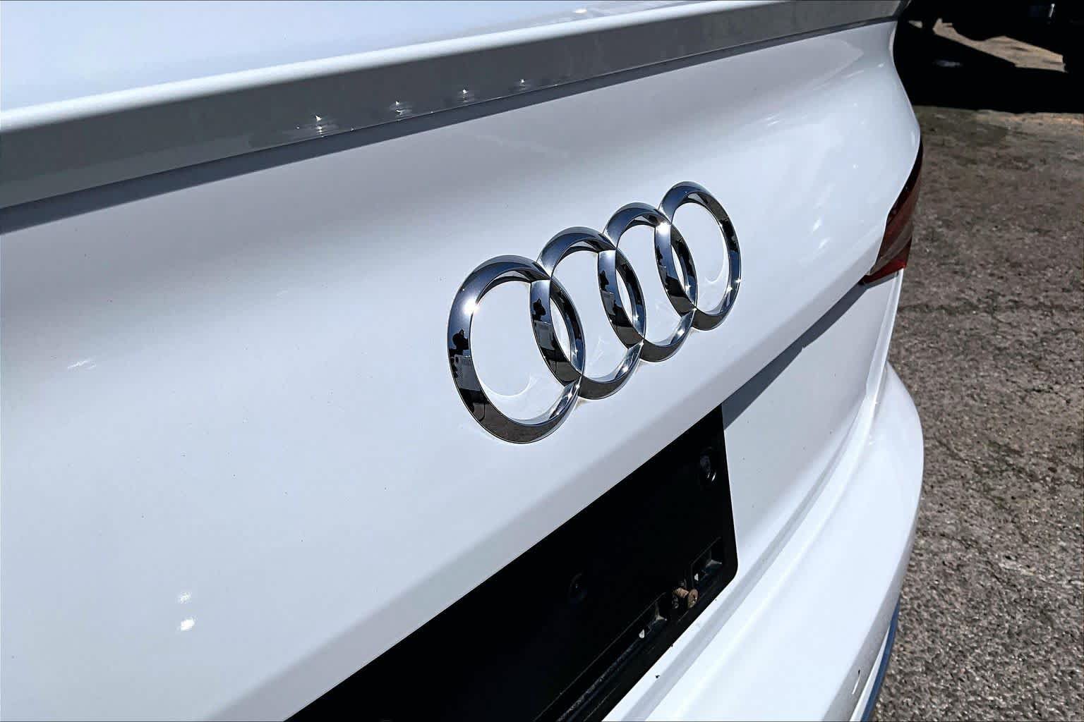 Used 2018 Audi S4 Premium Plus w/ Navigation Package AWD/4WD image 31