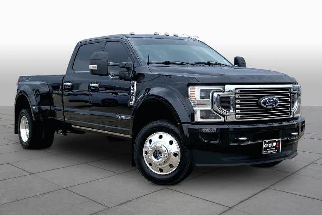 Certified 2022 Ford F450 Platinum w/ FX4 Off-Road Package AWD/4WD image 3