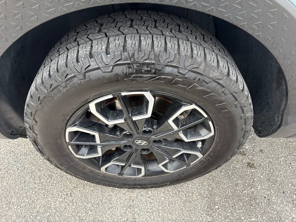 Used 2023 Hyundai Santa Cruz SEL w/ Activity Package image 15