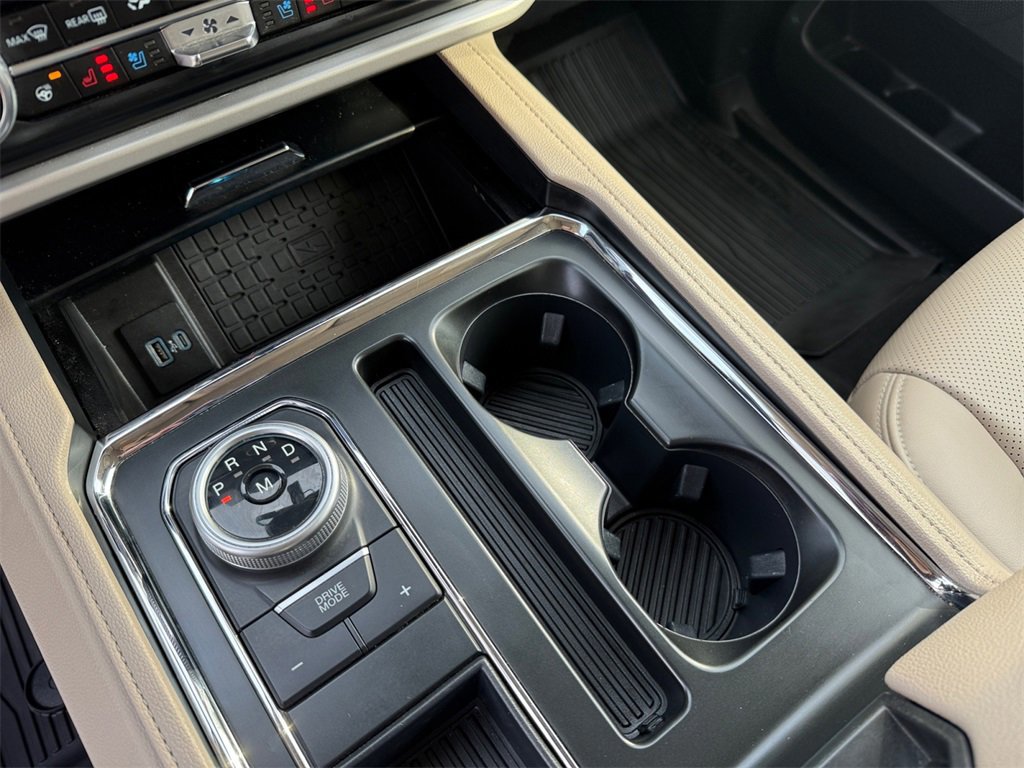 Certified 2024 Ford Expedition Max XLT image 23