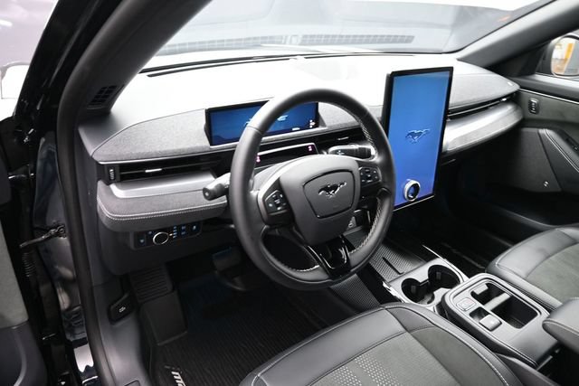 Certified 2025 Ford Mustang Mach-E GT AWD/4WD image 9