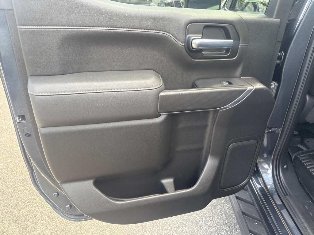 Used 2021 GMC Sierra 1500 AT4 AWD/4WD image 16