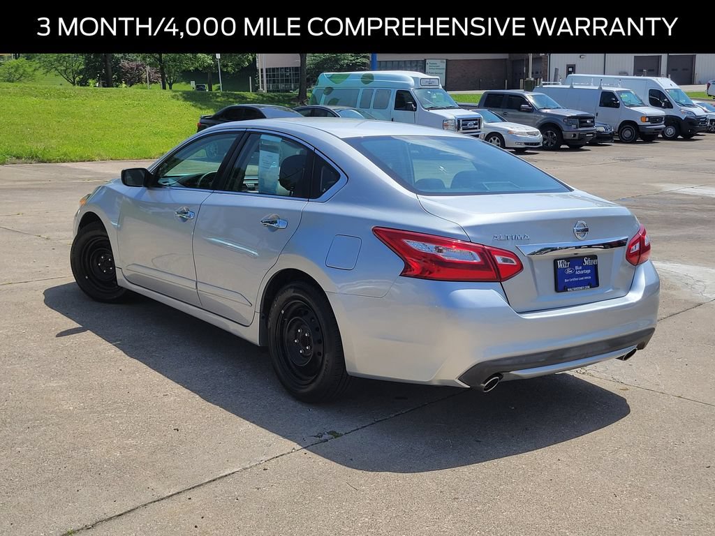 Used 2017 Nissan Altima 2.5 S w/ Power Driver Seat Package FWD image 3