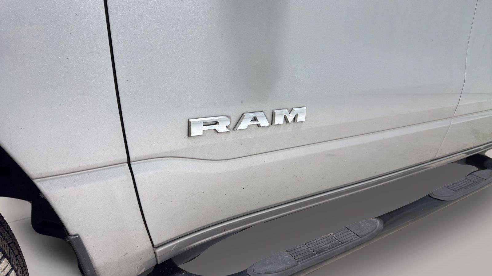 Used 2020 RAM 1500 Big Horn AWD/4WD image 34