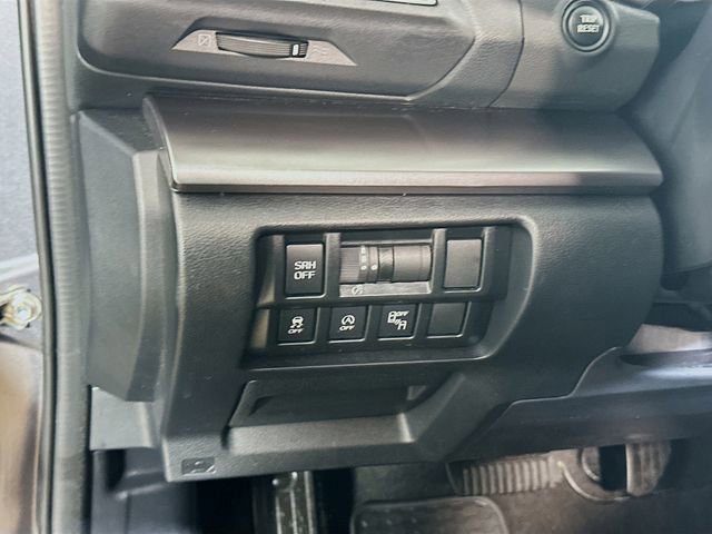 Used 2023 Subaru Crosstrek 2.5i Limited w/ Moonroof Package image 24