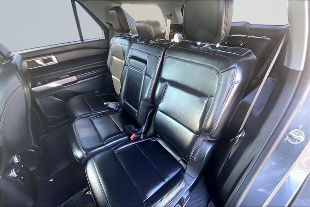 Certified 2022 Ford Explorer XLT w/ Equipment Group 202A image 25