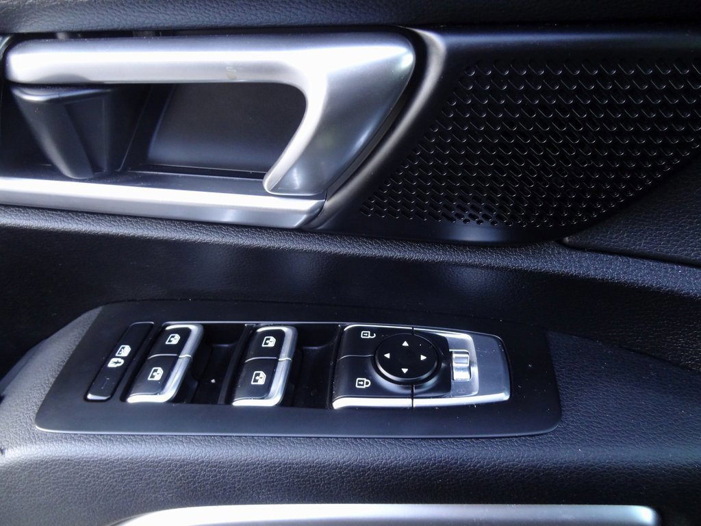 Used 2023 Kia Telluride S image 19