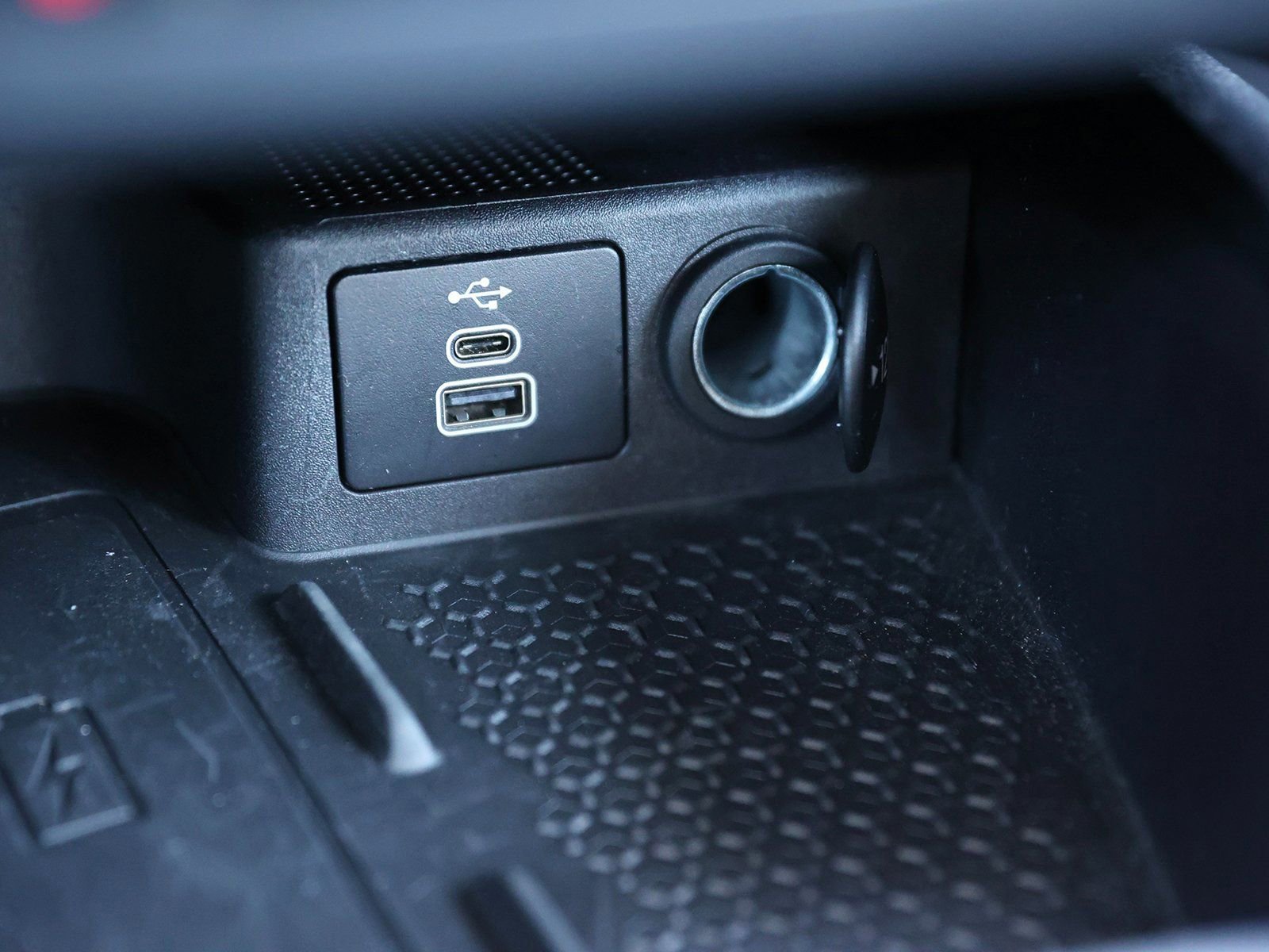 Certified 2023 Ford Bronco Sport Big Bend w/ Convenience Package image 28