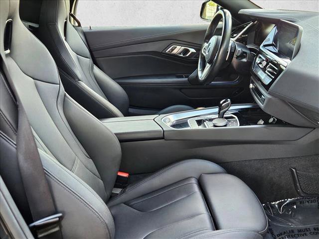 Used 2025 BMW Z4 sDrive30i RWD image 18