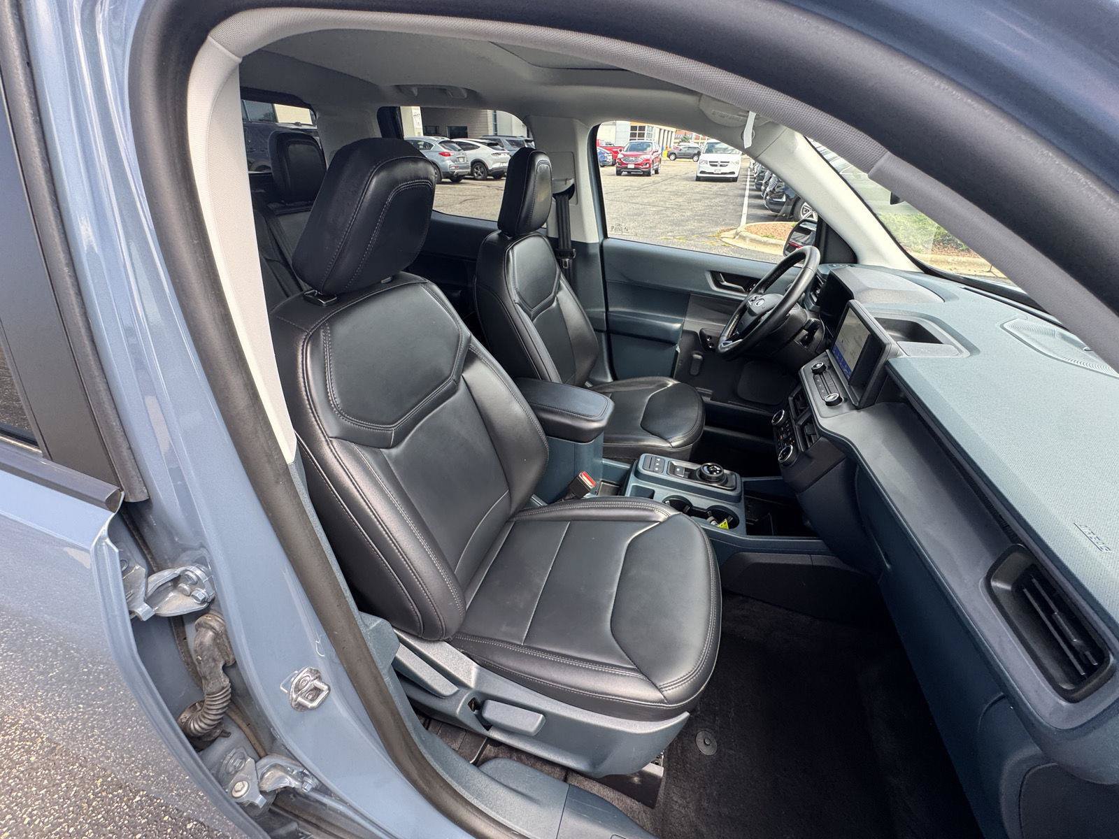 Certified 2024 Ford Maverick Lariat w/ Black Appearance Package FWD image 26