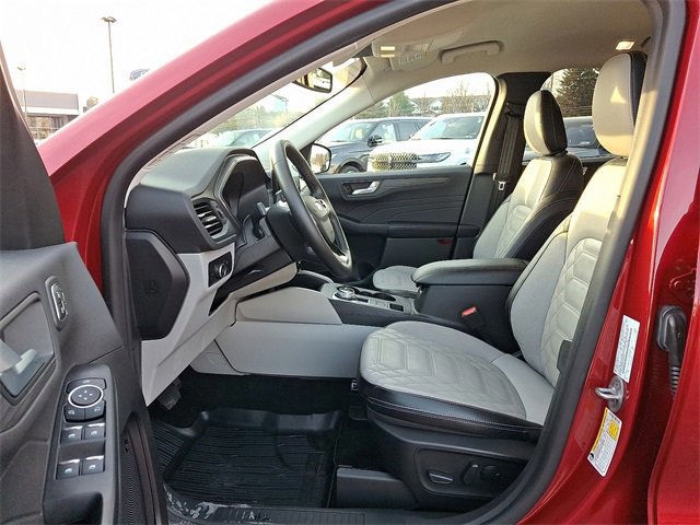 Certified 2023 Ford Escape Platinum w/ Premium Technology Package image 13