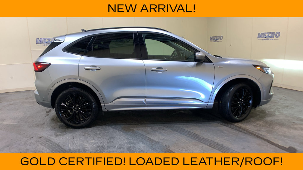 Certified 2024 Ford Escape ST-Line Elite w/ Premium Technology Package AWD/4WD image 2