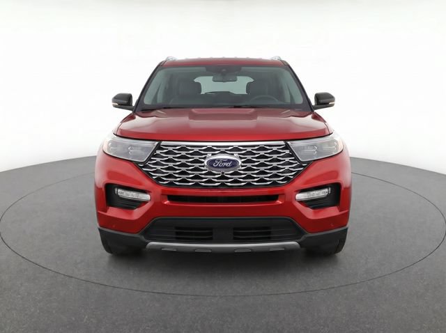 Certified 2023 Ford Explorer Platinum w/ Technology Package AWD/4WD image 5