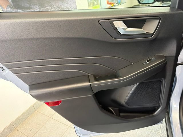 Certified 2022 Ford Escape SEL AWD/4WD image 14