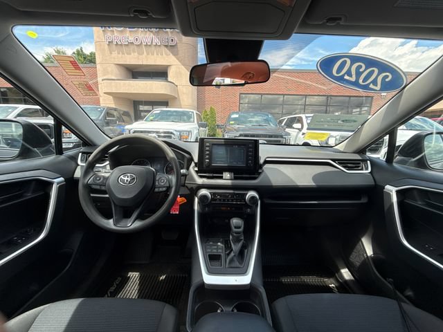 Used 2019 Toyota RAV4 LE AWD/4WD image 20