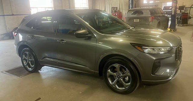 Certified 2024 Ford Escape ST-Line w/ Tech Pack #1 AWD/4WD image 7