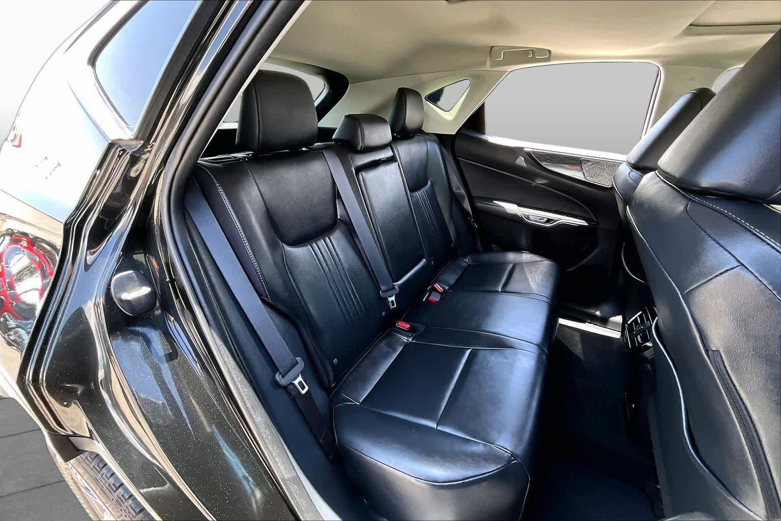 Used 2024 Lexus NX 250 FWD image 19
