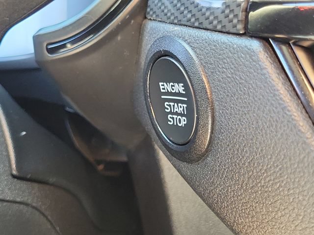 Certified 2024 Ford Escape ST-Line FWD image 11