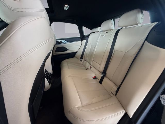 Used 2023 BMW i4 eDrive35 RWD image 16